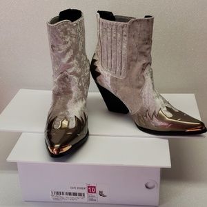 Cape Robin Cowboy ankle boots